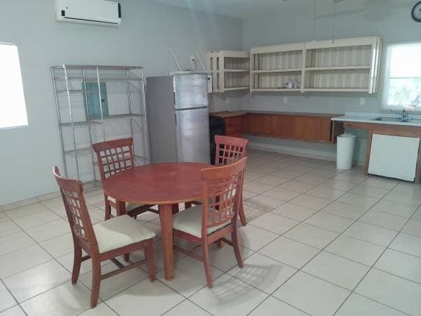 FULL TIME RENTAL 3 bedroom 2 bath - Image 3