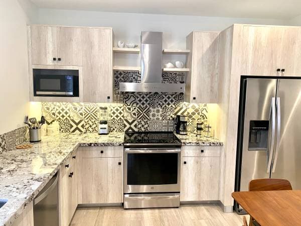 Mavila first floor for rent: - Image 5