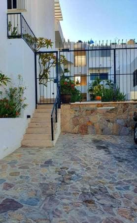 INVESTMENT Downtown Vacation Rental El Descanso A-104 - Image 2