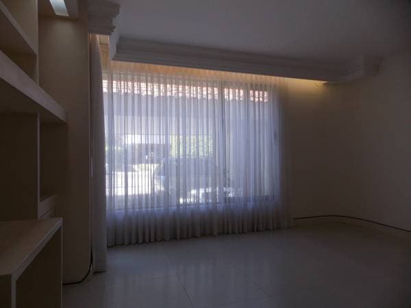 Residencia En Renta - Image 3