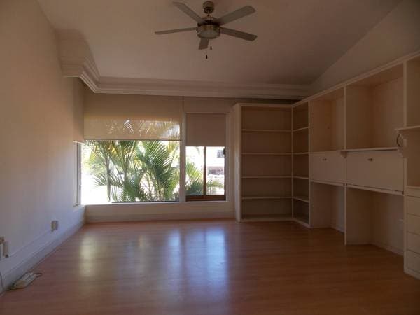 Residencia En Renta - Image 4