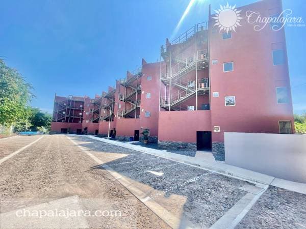 Lago Luna San Cristóbal, Apt 202 - Image 2