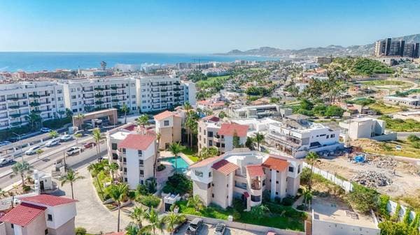 Charming furnished 2-bedroom, 2-bath condo in Hacienda Los Cabos, SJD