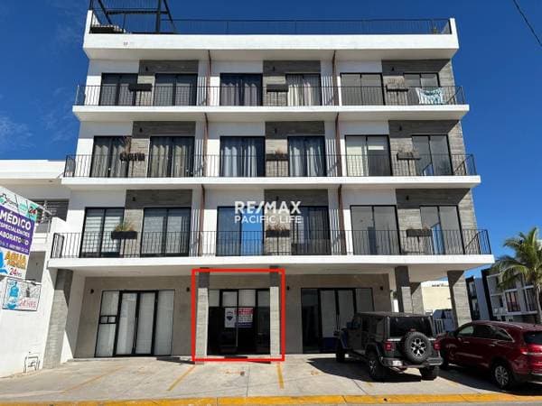Commercial Premises For Rent In Real Del Valle