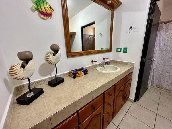 For Rent House At Privanzas, Tezal - Image 5