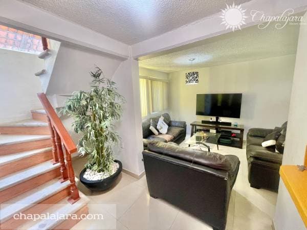 Traditional Chapala - Image 4