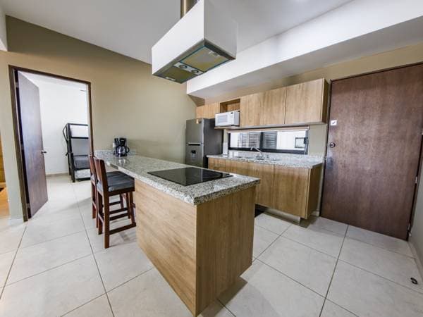 🏷️ Opportunity! Condo for Sale in Torre Baluarte - Image 2