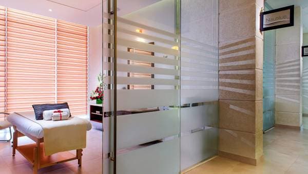 Luxury beachfront apartment. - Image 3