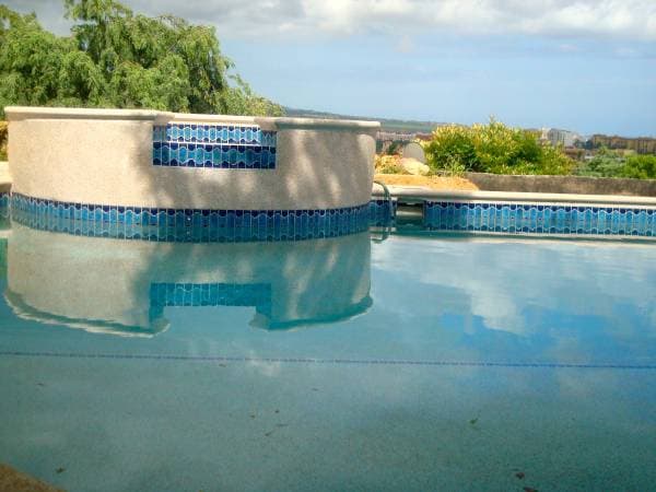 Large Beautiful Studio Apartment - Image 3