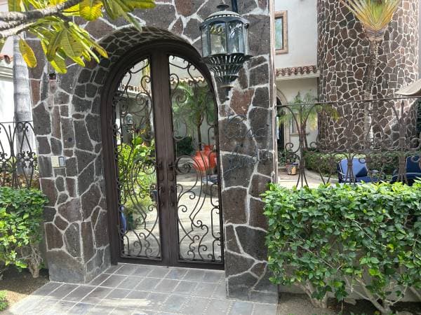San Jose del Cabo. Lease-Option - Image 4