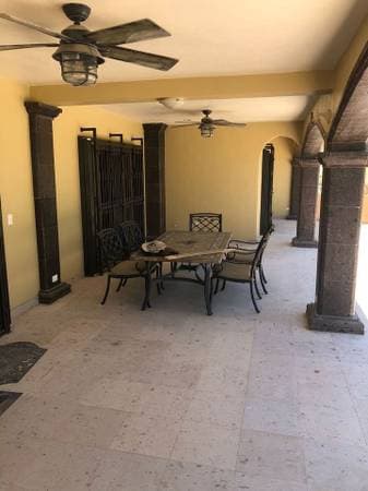 House, 2 bedrooms, 2 1/2 Bathrooms - Furnished - Image 2