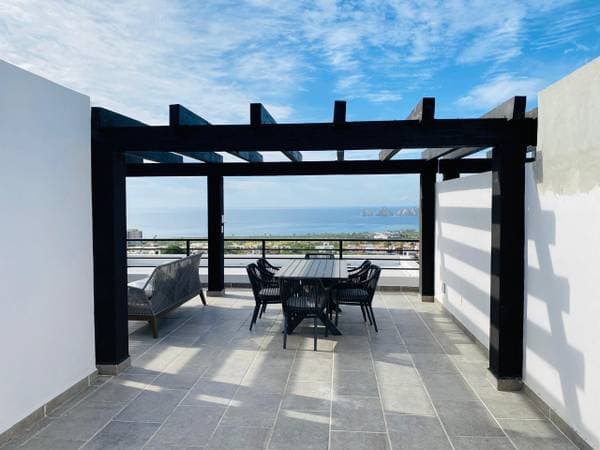 *+*For Lease / Tramonti Paradiso/Beautiful Penthouse /2 Bd /$2,700 Usd - Image 2