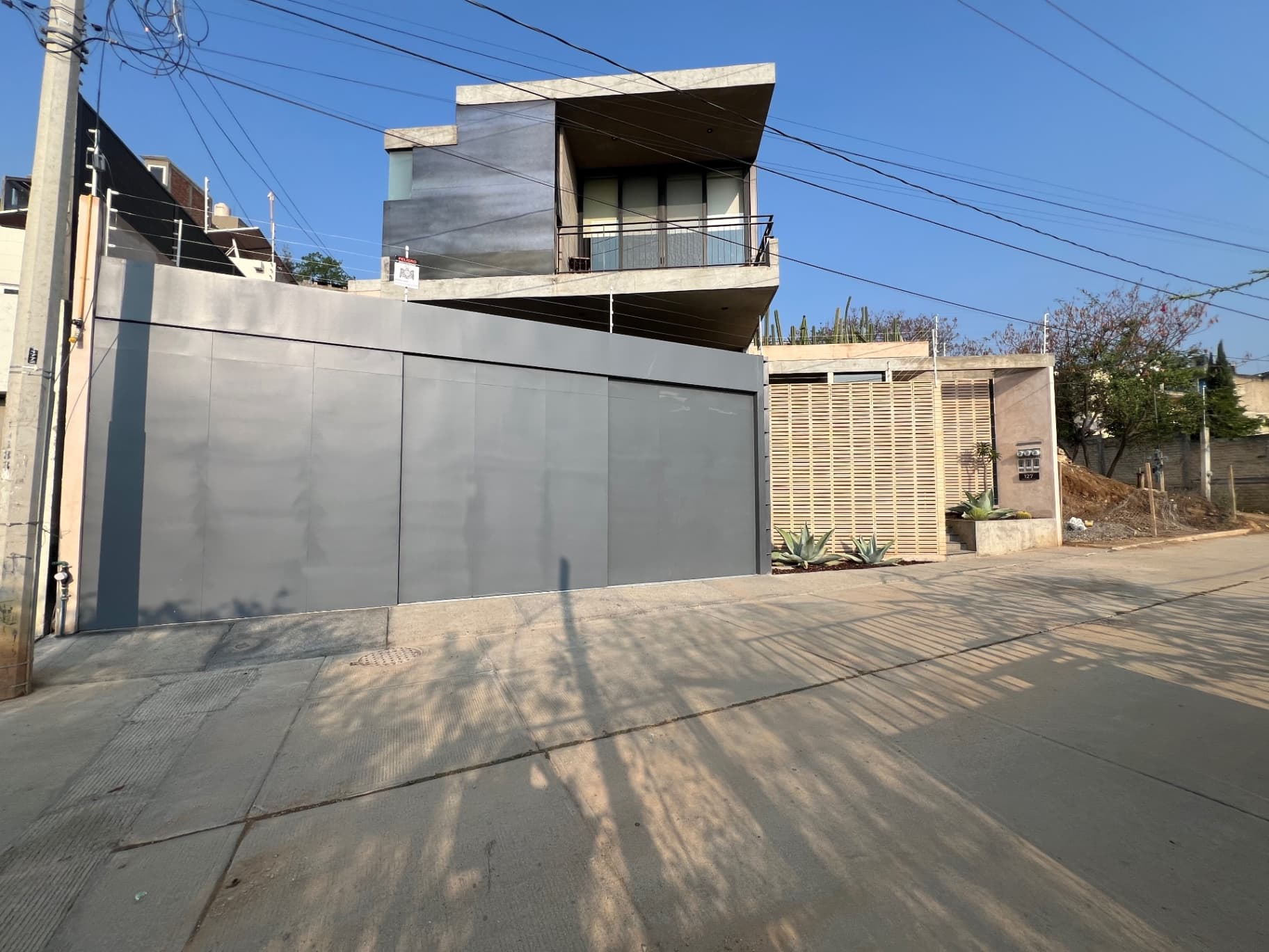 Casa nueva con vista a las montañas - Image 2