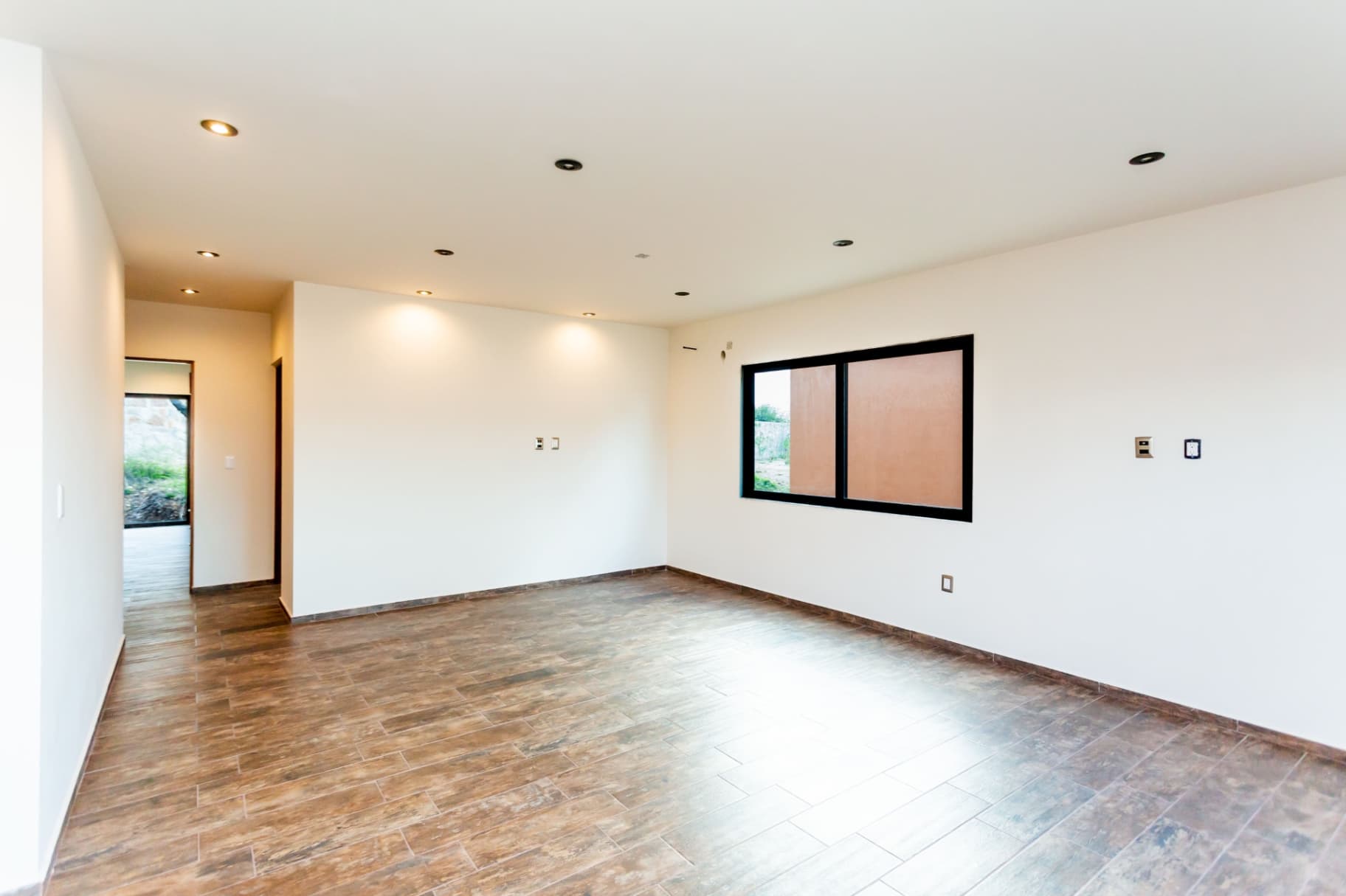 Luxury Living: Apartment with Thermal Springs + Organic River + Shuttle - Image 4