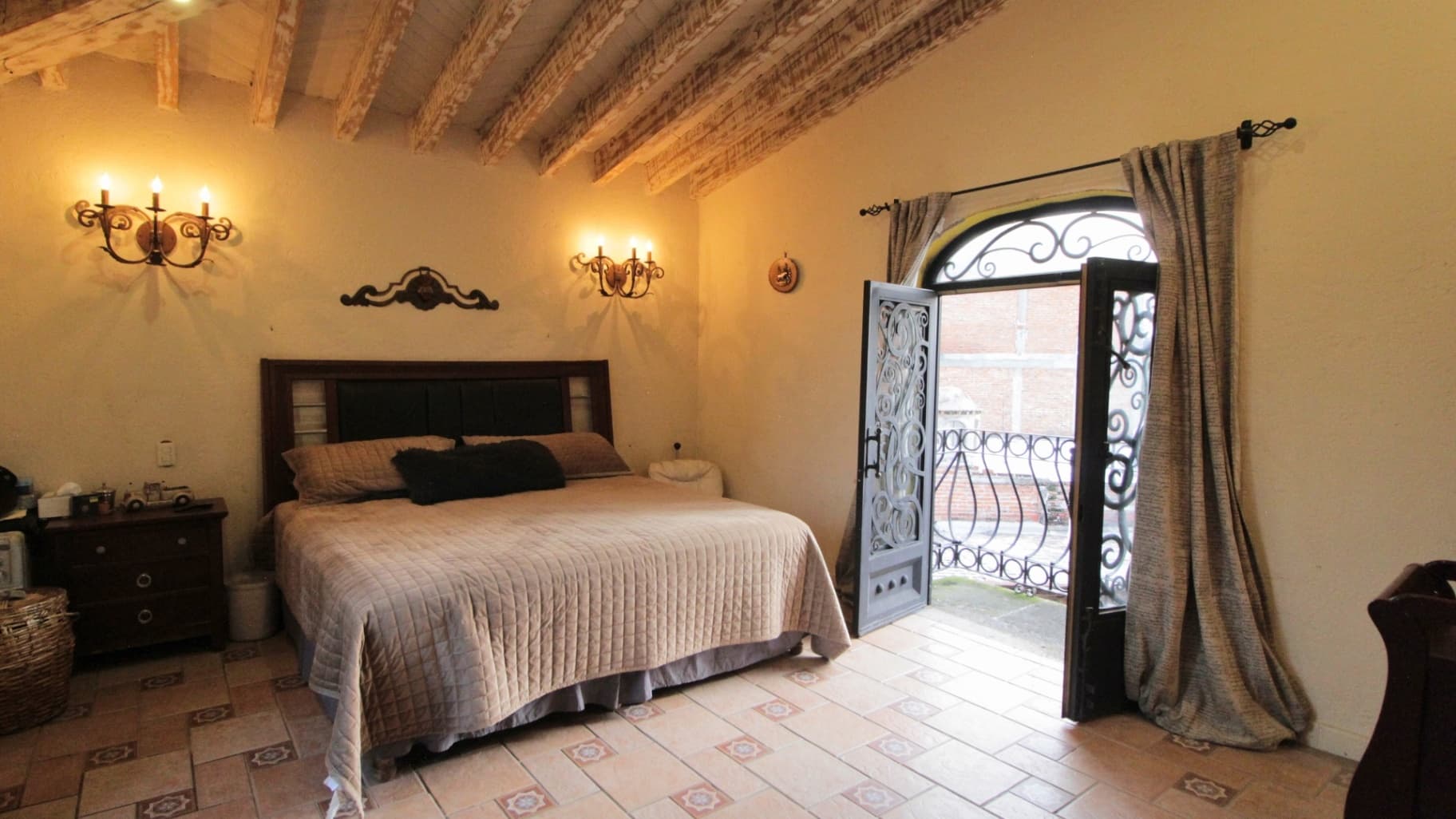 Casa Ópalo – Tradición y comodidad en Bellavista - Image 3