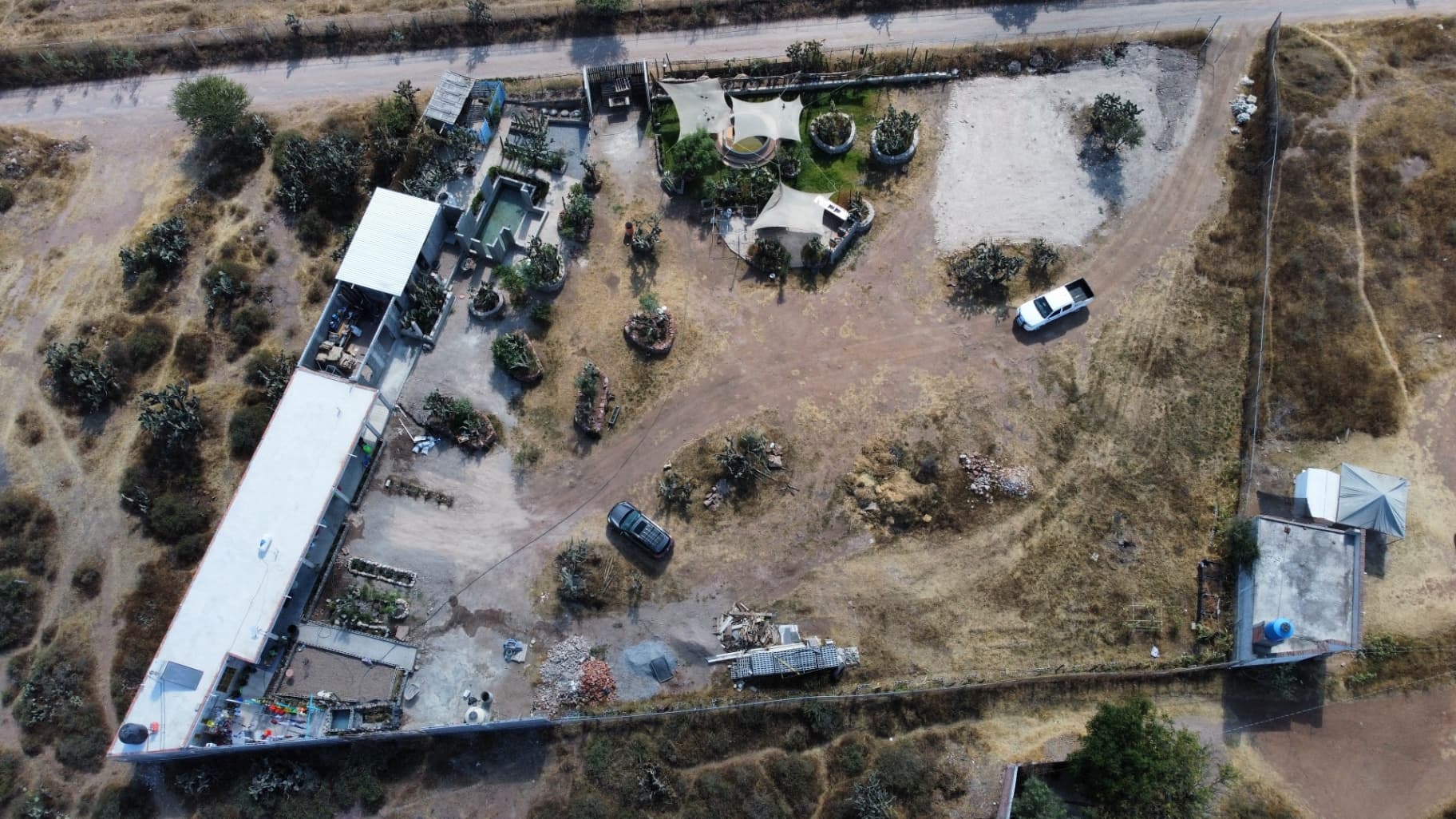 Lote frente a universidad Utsma - Image 2