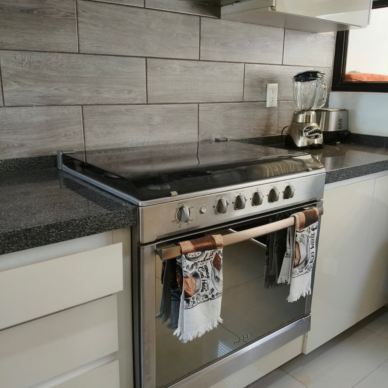 3BR Home Near the Beach – $21,000 MXN - Image 5